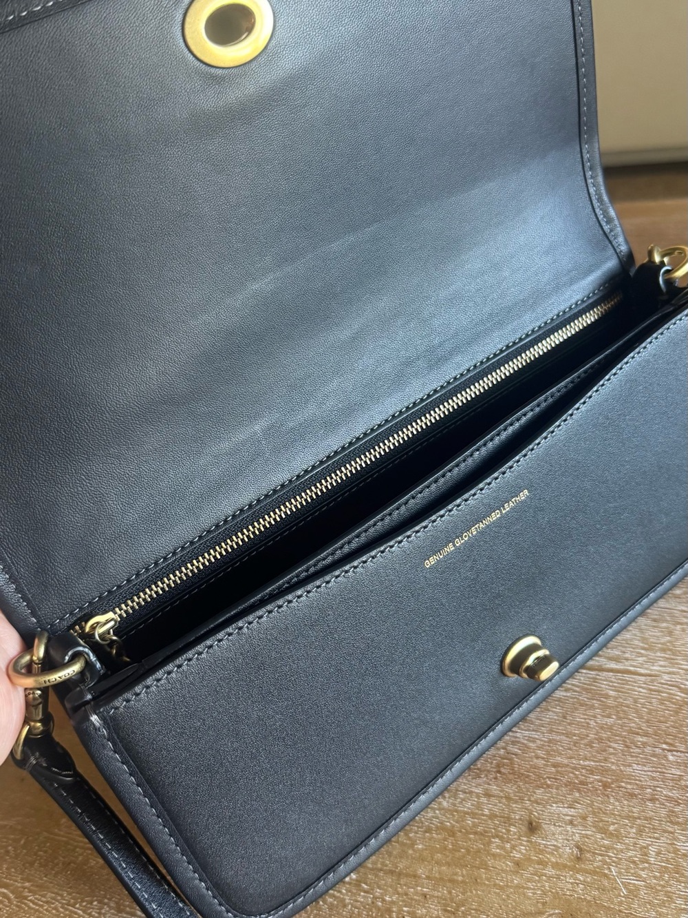 Coach Dinky 1974 Black Shoulder Bag with Gold Hardware - Picture 5 of 9